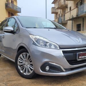 Peugeot 208 BlueHDi 100 S&S 5 porte GT Line