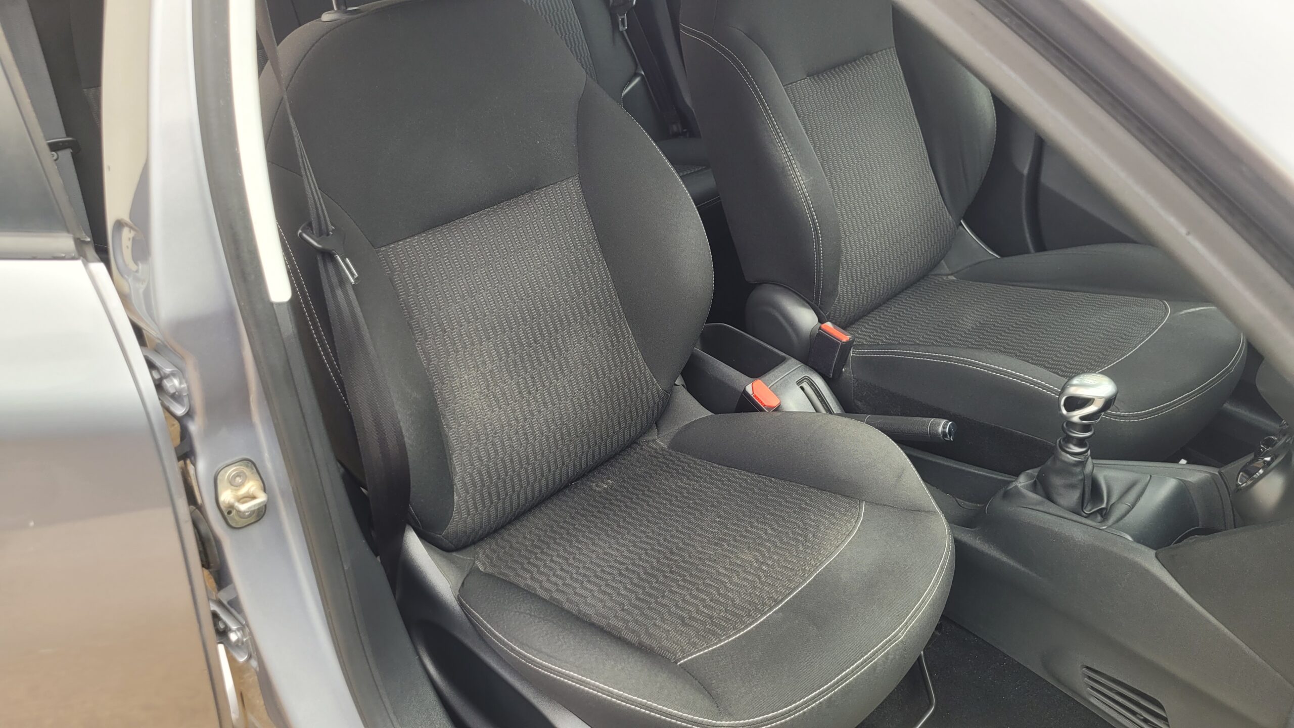 Peugeot 208 BlueHDi 100 S&S 5 porte GT Line - immagine 12